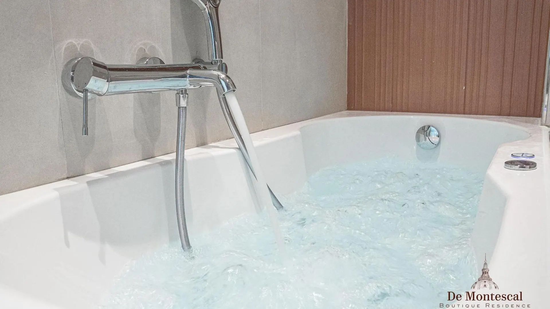De Montescal - Hot Tub And Ac Cosy Apartment A Prime Location 40M2 Paris