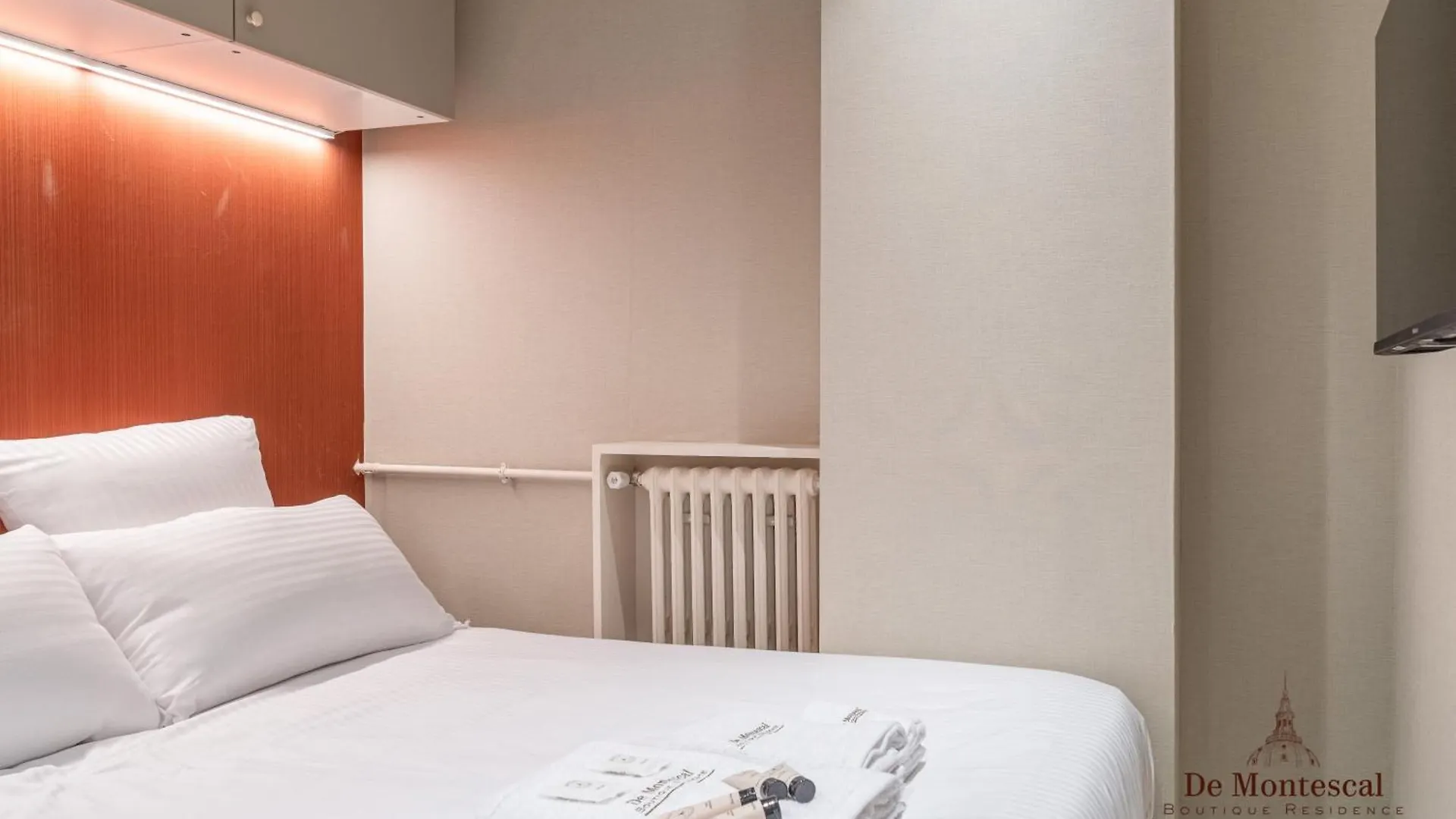 De Montescal - Hot Tub And Ac Cosy Apartment A Prime Location 40M2 Paris