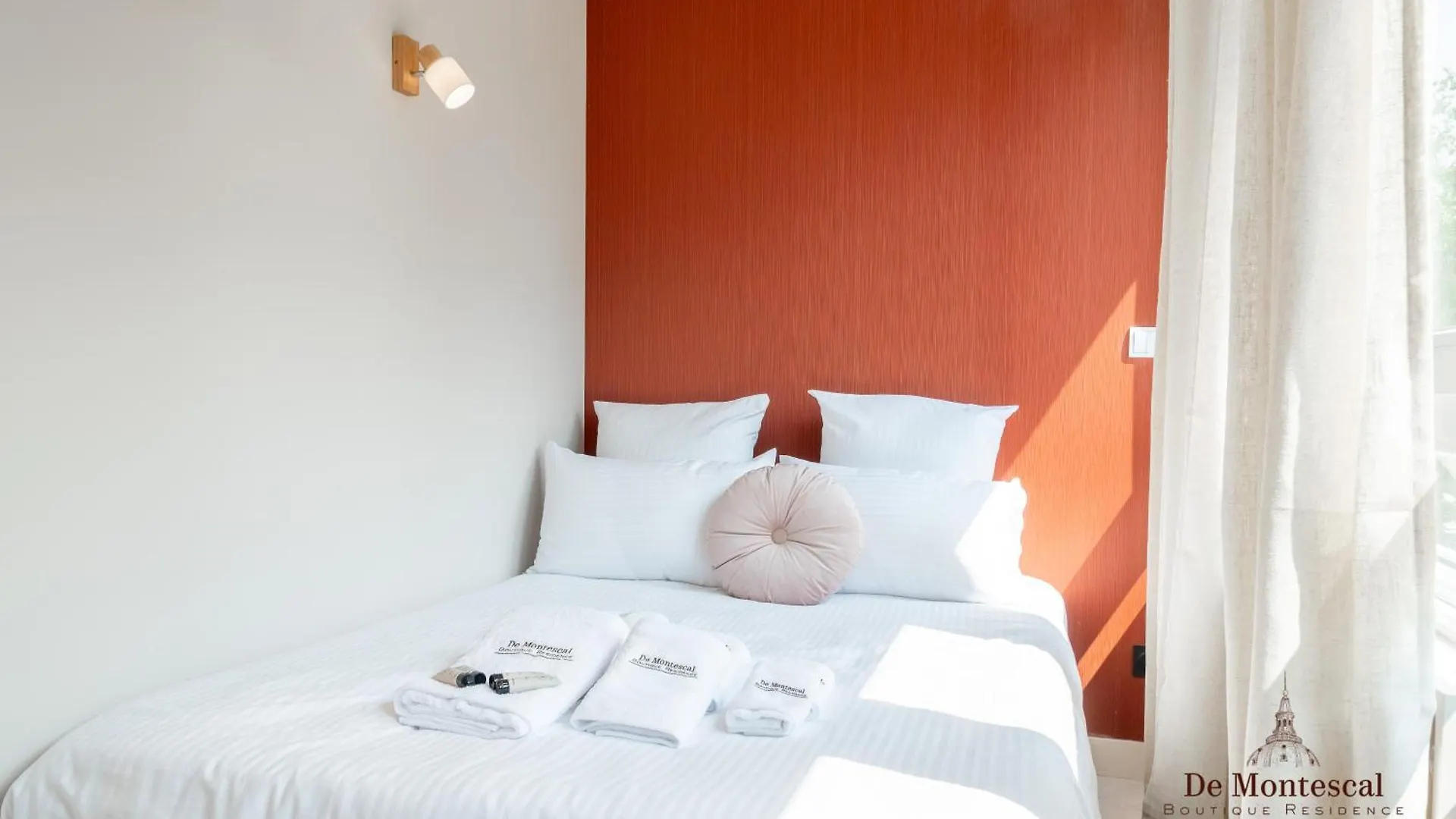 De Montescal - Hot Tub And Ac Cosy Apartment A Prime Location 40M2 Παρίσι
