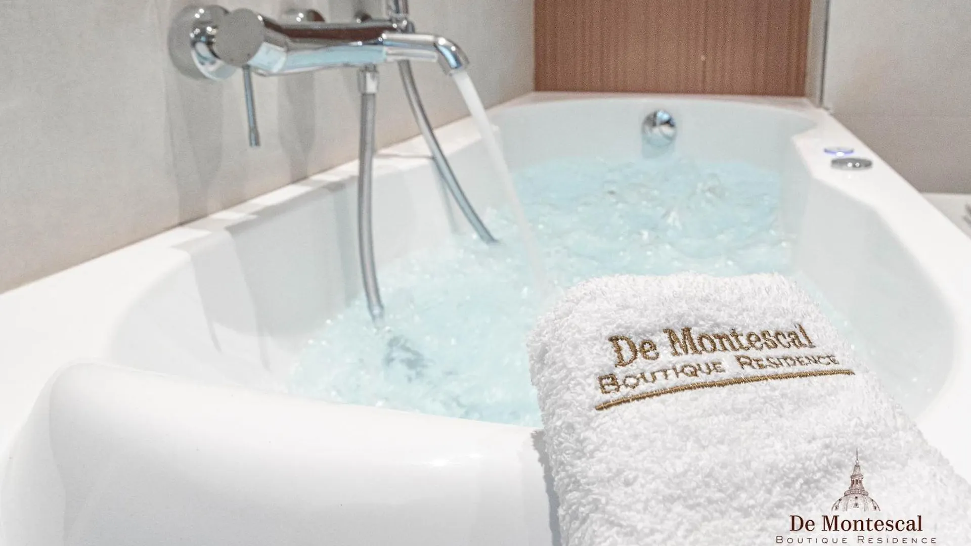 De Montescal - Hot Tub And Ac Cosy Apartment A Prime Location 40M2 Paris 0*,