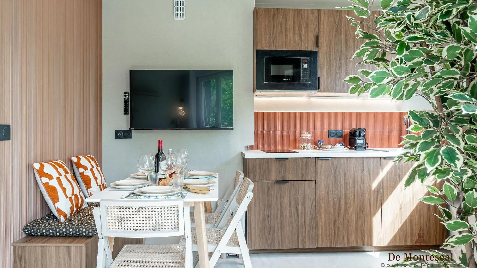 De Montescal - Hot Tub And Ac Cosy Apartment A Prime Location 40M2 Paris France
