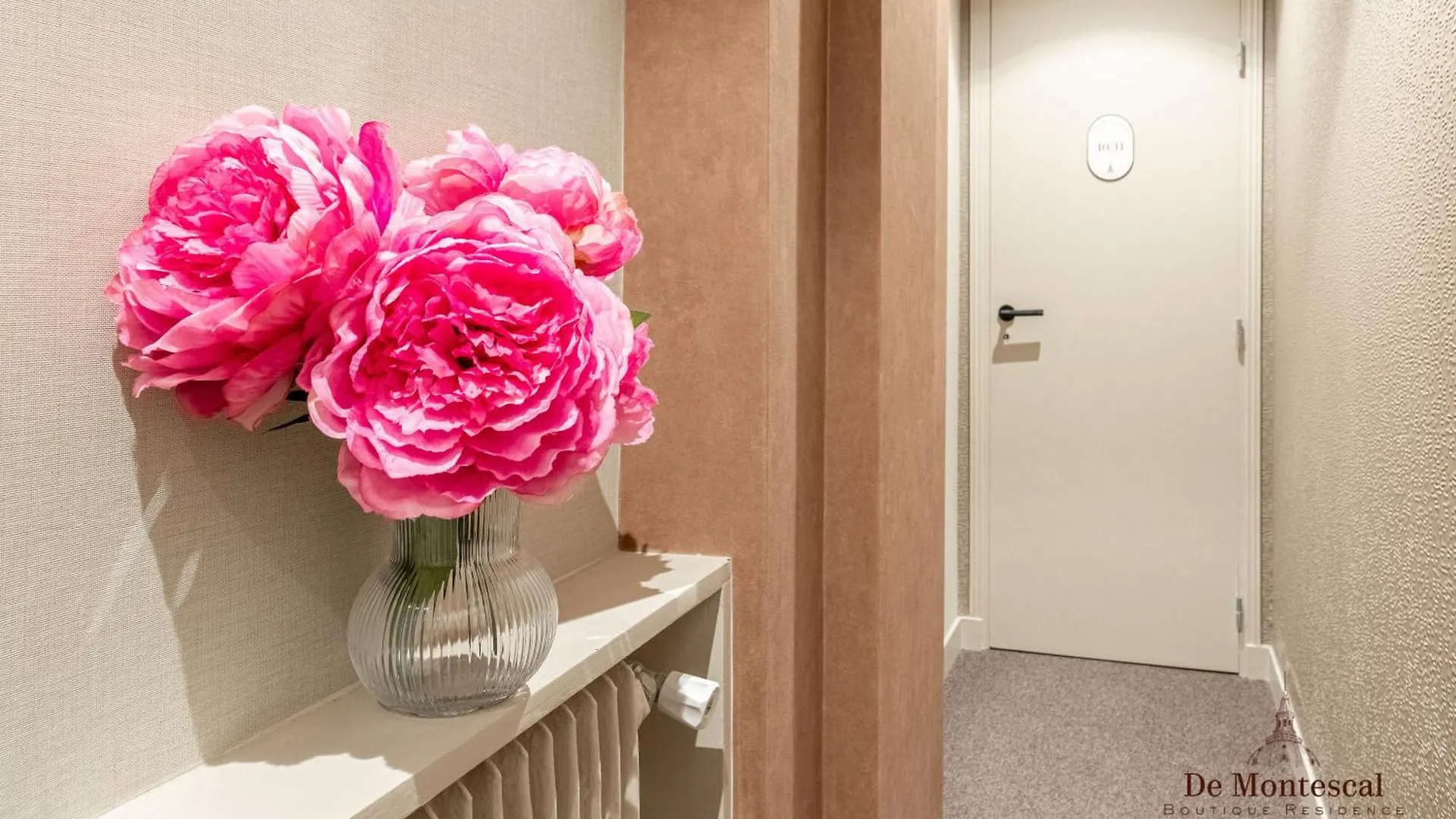 De Montescal - Hot Tub And Ac Cosy Apartment A Prime Location 40M2 Paris